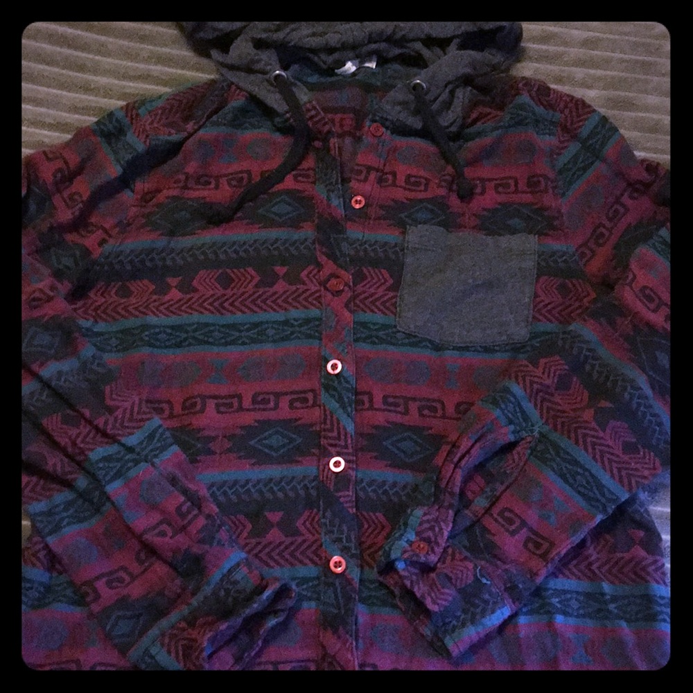Kirra hooded Aztec flannel!